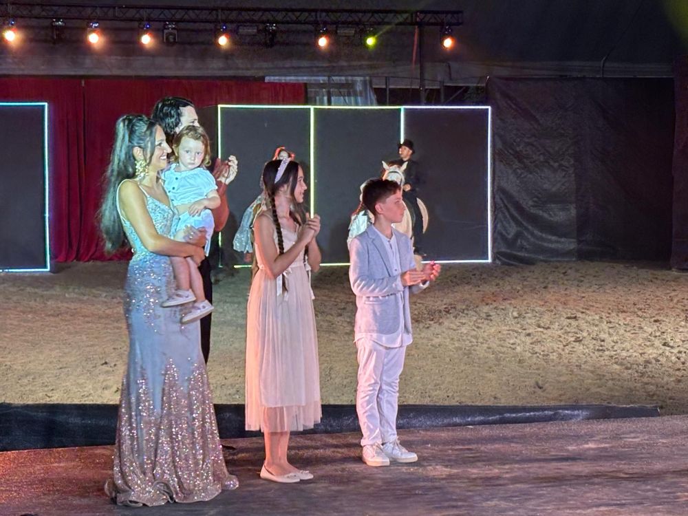 Musical Equestre in Broadway 10