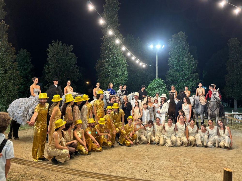 Musical Equestre in Broadway 11