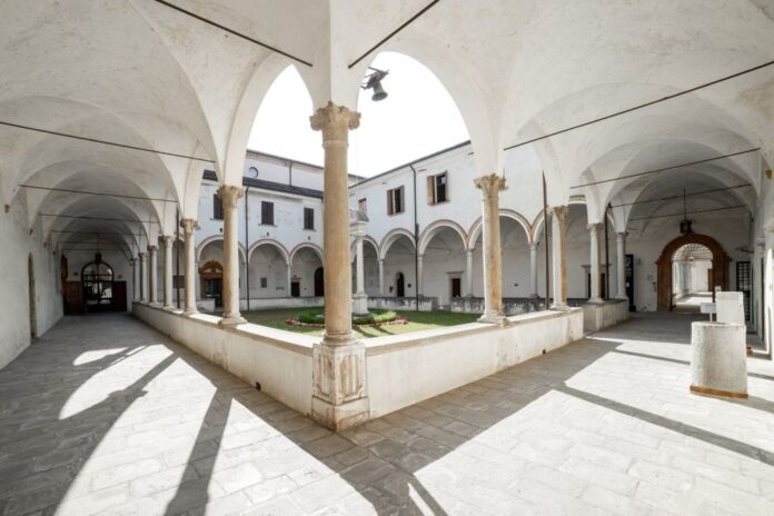 Rovigo, Chiostro del Monastero degli Olivetani