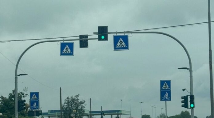 Nuovo semaforo a Sant’Apollinare: più sicurezza per ciclisti e pedoni