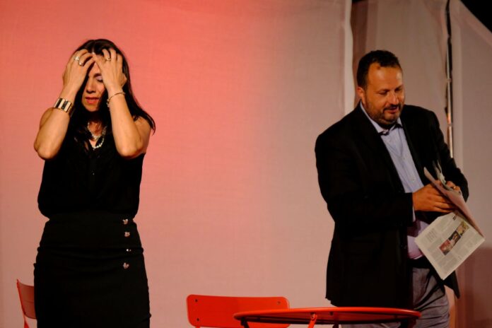 Teatro dell'Artocchio-rose scarlatte (229)